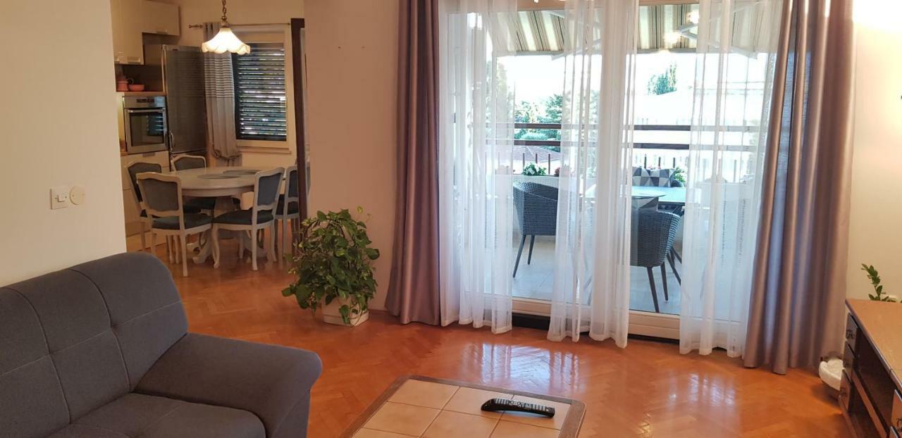Apartman Lara Ploce  Bagian luar foto